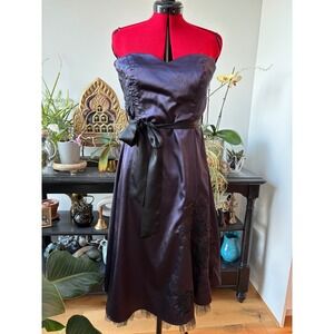 Oxmo purple satin strapless embroidered dress tulle hem sz M sweetheart neckline
